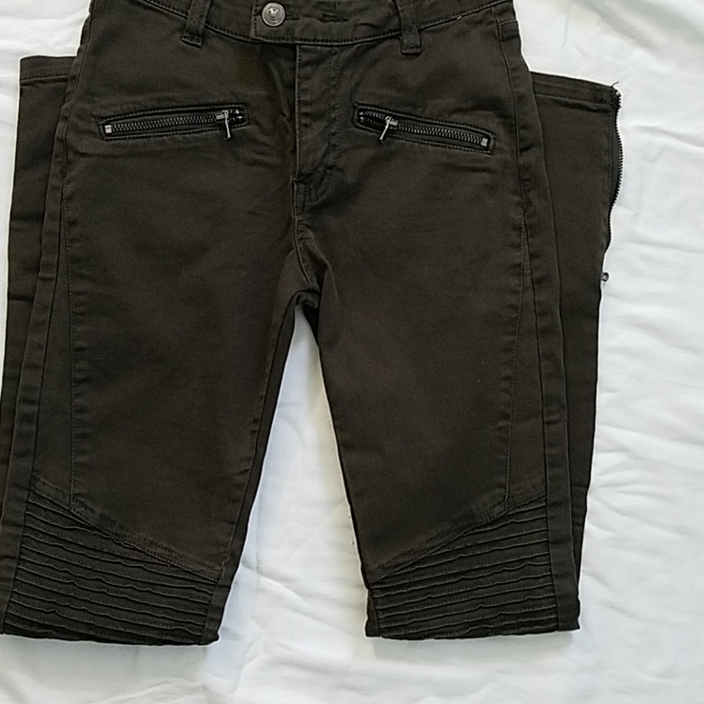 Dark green Skinny pants